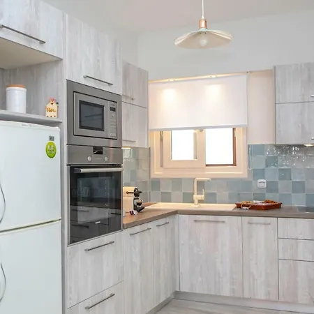 Harmony Beach House - 100 Steps From The Sea Appartement *