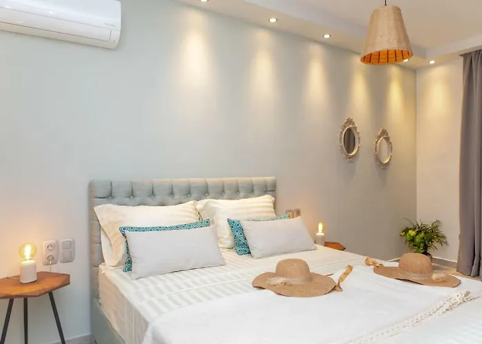 Harmony Beach House - 100 Steps From The Sea Naxos City